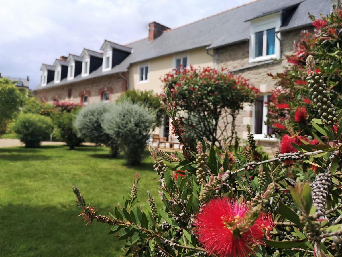 Chambres D'Hotes "Le Clos De La Baie" パンポル エクステリア 写真