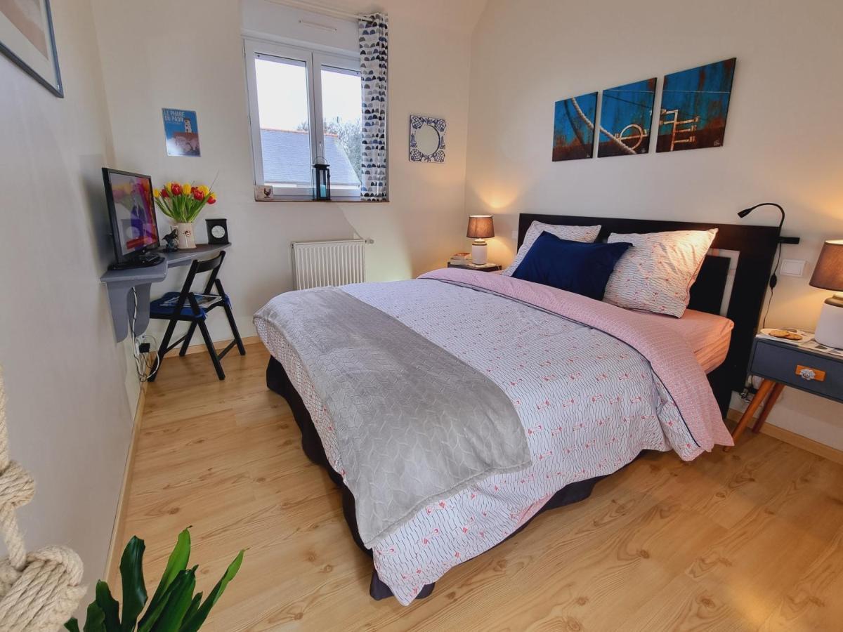 Chambres D'Hotes "Le Clos De La Baie" パンポル 部屋 写真