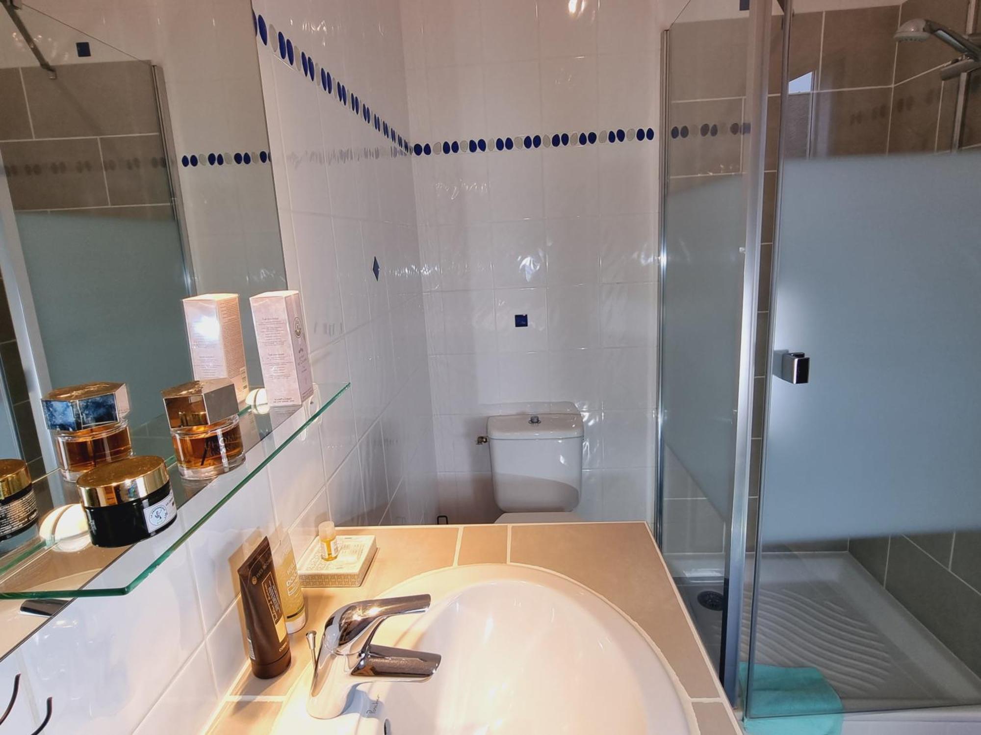 Chambres D'Hotes "Le Clos De La Baie" パンポル 部屋 写真