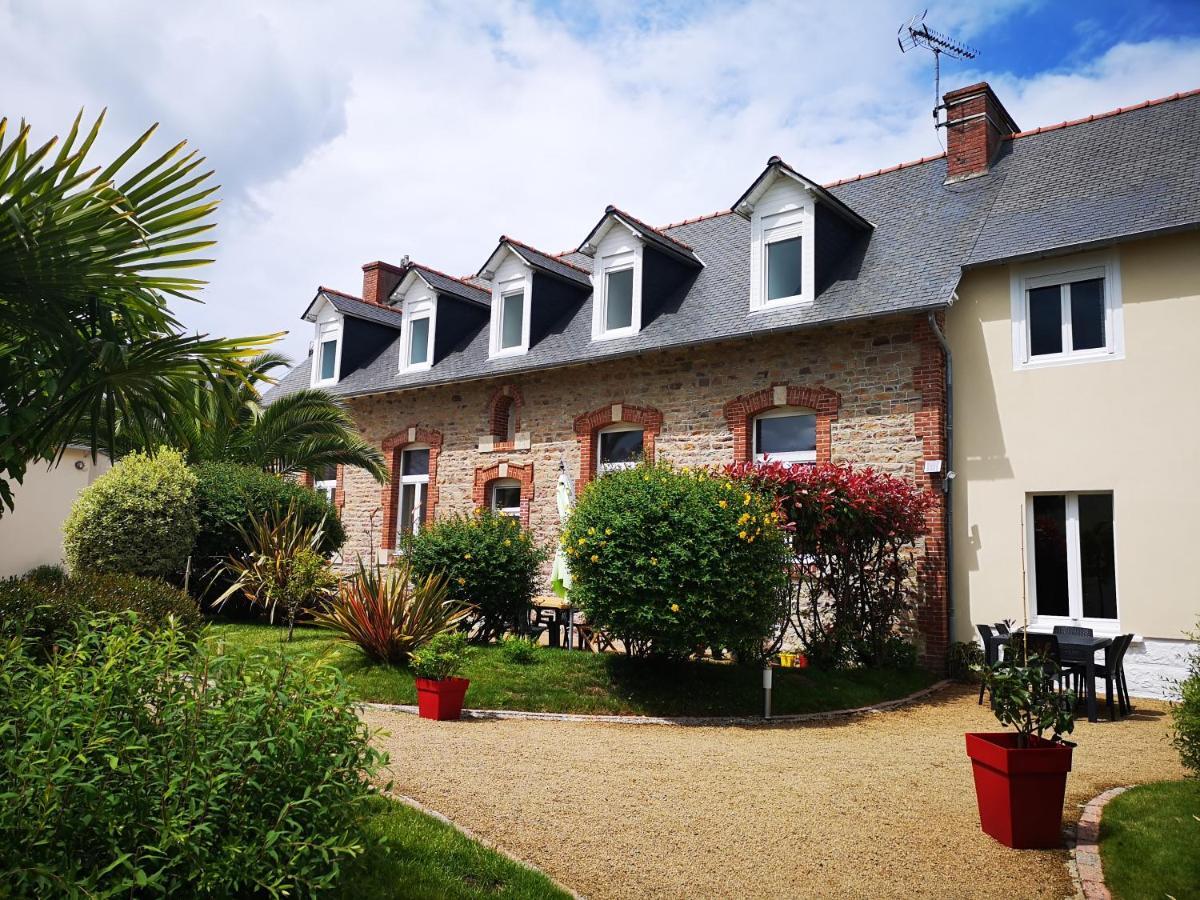 Chambres D'Hotes "Le Clos De La Baie" パンポル エクステリア 写真